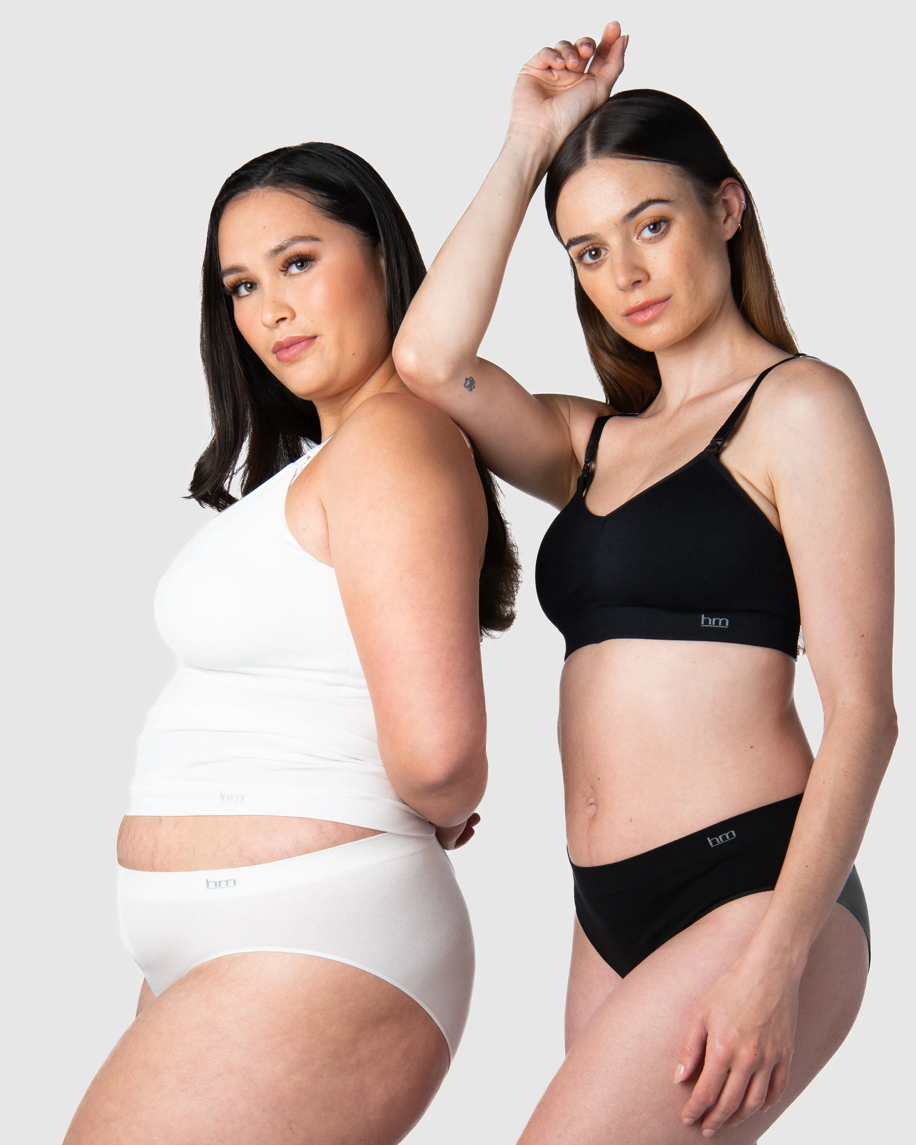 MY NECESSITY SEAMLESS BLACK / IVORY BIKINI BRIEF - 2PK