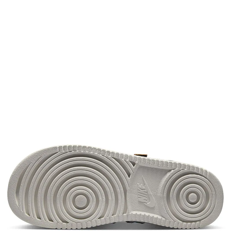 Nike Women's Icon Classic SE Sandals