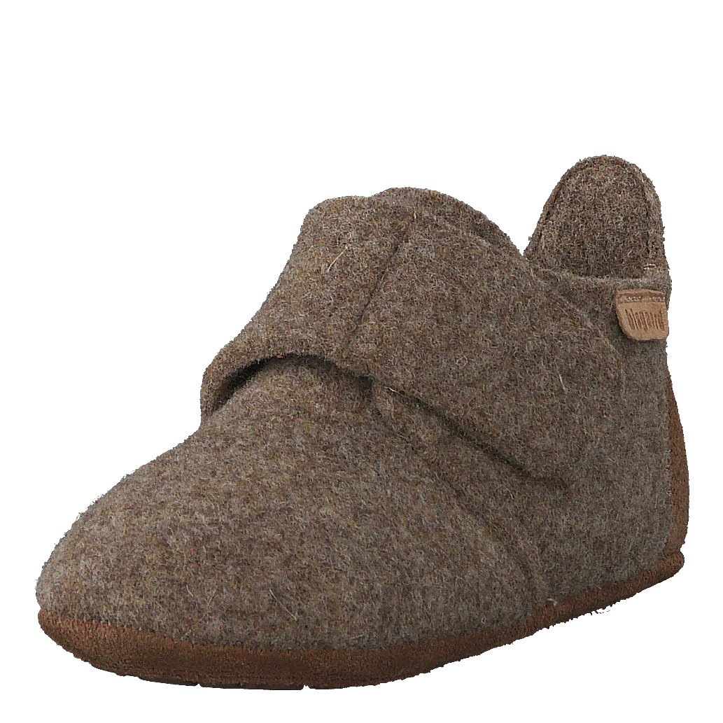 Wool Star Camel